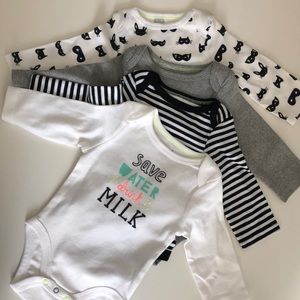 4 pack long sleeve onesies